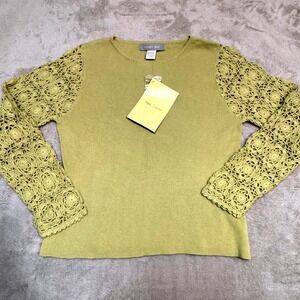 Modern Soul Medium Sage Green Knit Top Crochet Lace Sleeves Linen Blend NWT